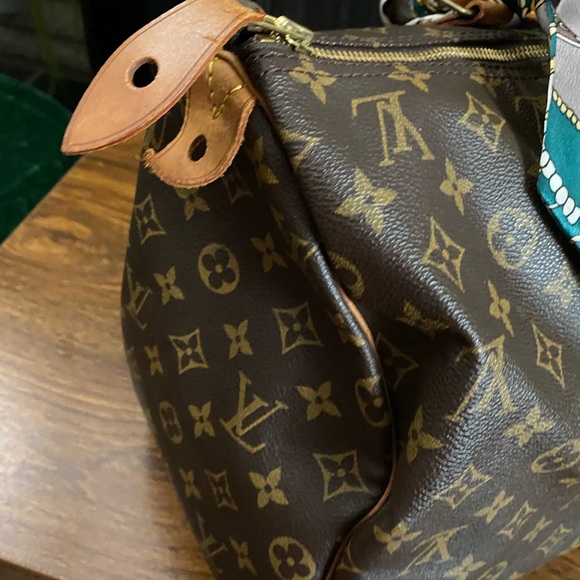 Speedy 40 Louis Vuitton in Monogram - Picture 4 of 16